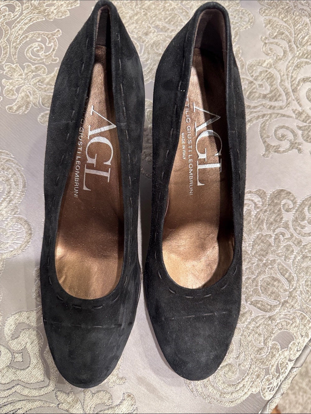 AGL Black Suede Round-Toe Pump